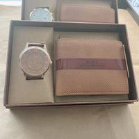 Men's Bi-fold Leather Wallet & Analog Quartz Watch Set